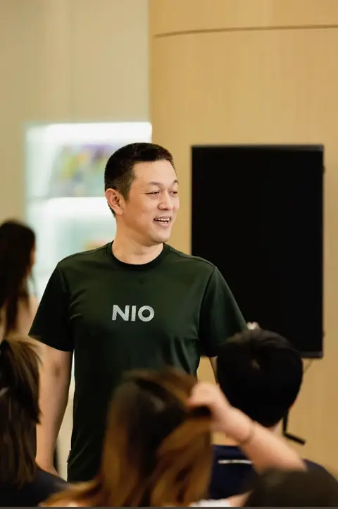 曾比肩特斯拉的它巨亏1100亿,昔日的王者真要成时代的眼泪?