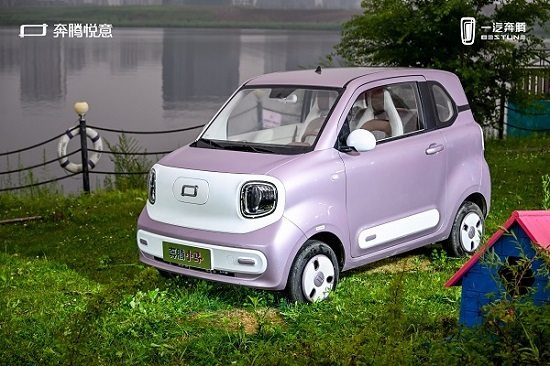 “六好产品力”焕新升级，2026款奔腾小马3.49万元起售