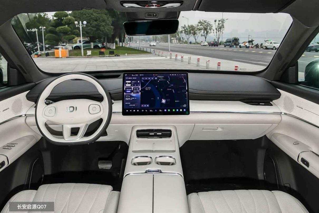 比亚迪宋L DM-i对比长安启源Q07,谁是更优选?