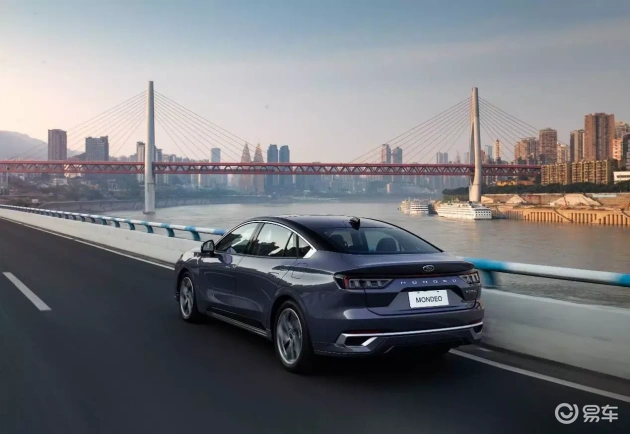 15万内，2.0T+8AT，选蒙迪度