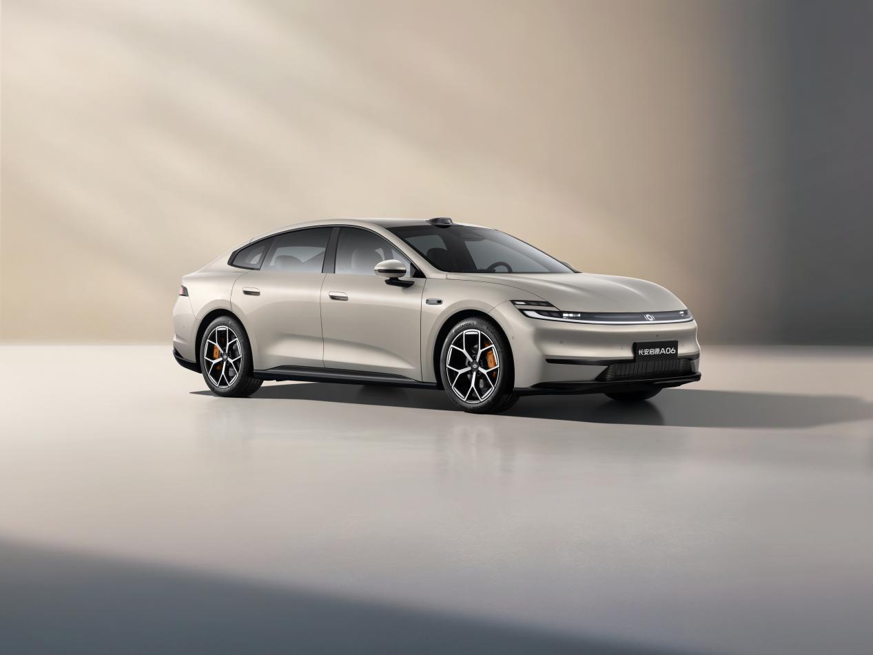 先享预售价11.99万元起,启源A06带来顶级好车的诚意