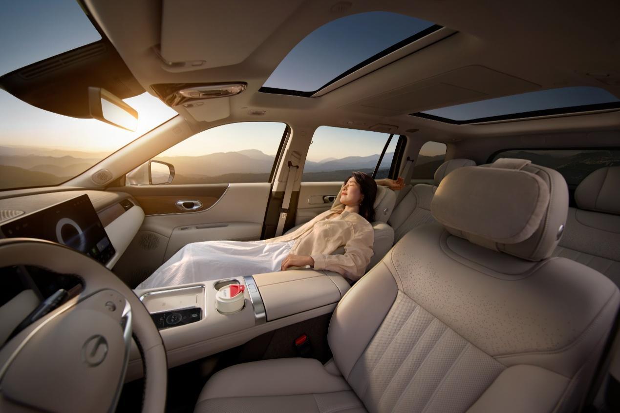 传祺向往S9乾崑三大标配+舒享满配,为幸福而来