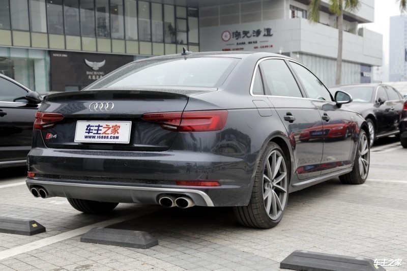 成都奥迪S4最高降15.00万 仅37.18万可入手