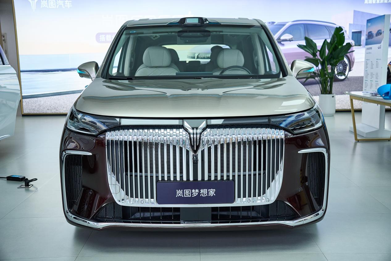 销量输给腾势D9，但我为什么还劝你买他？