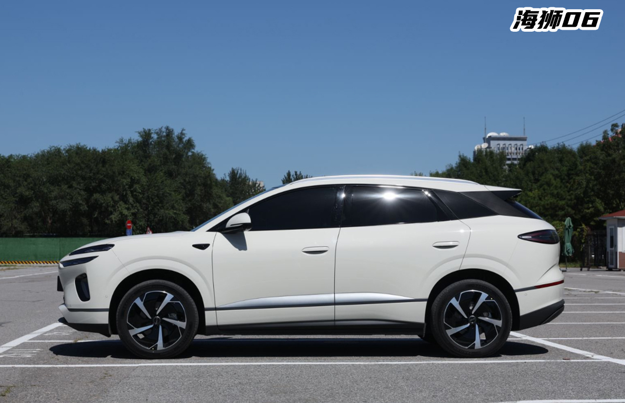 搭载华为智驾的全新深蓝S07和海狮06,谁更全面?