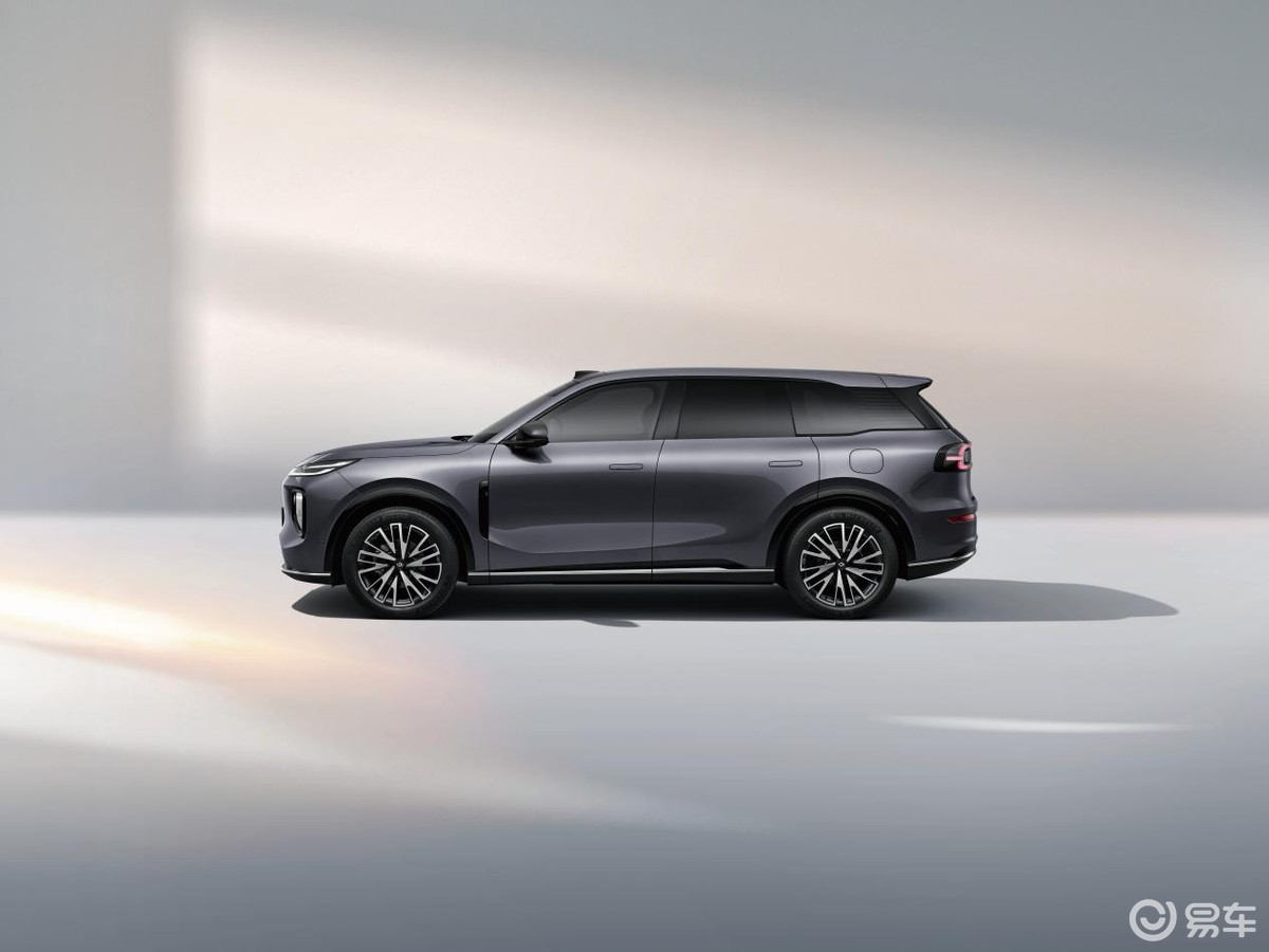 长安启源Q07天枢智能激光版 VS 比亚迪宋L DM-i