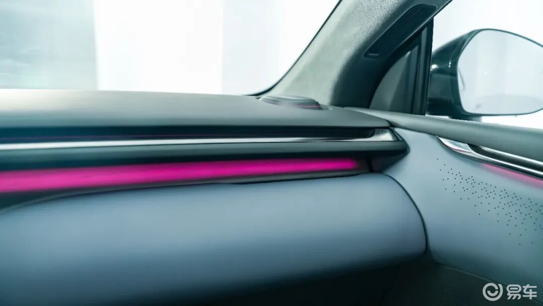 20万级SUV要后排空间大，看这款就够了