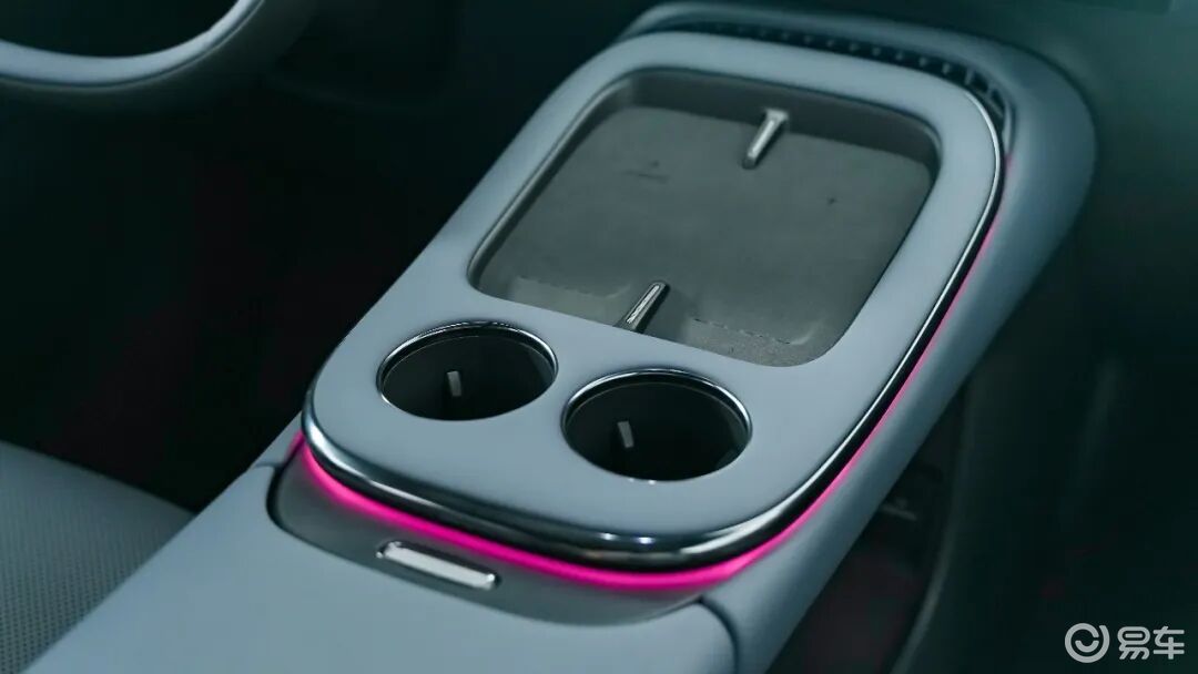 20万级SUV要后排空间大，看这款就够了