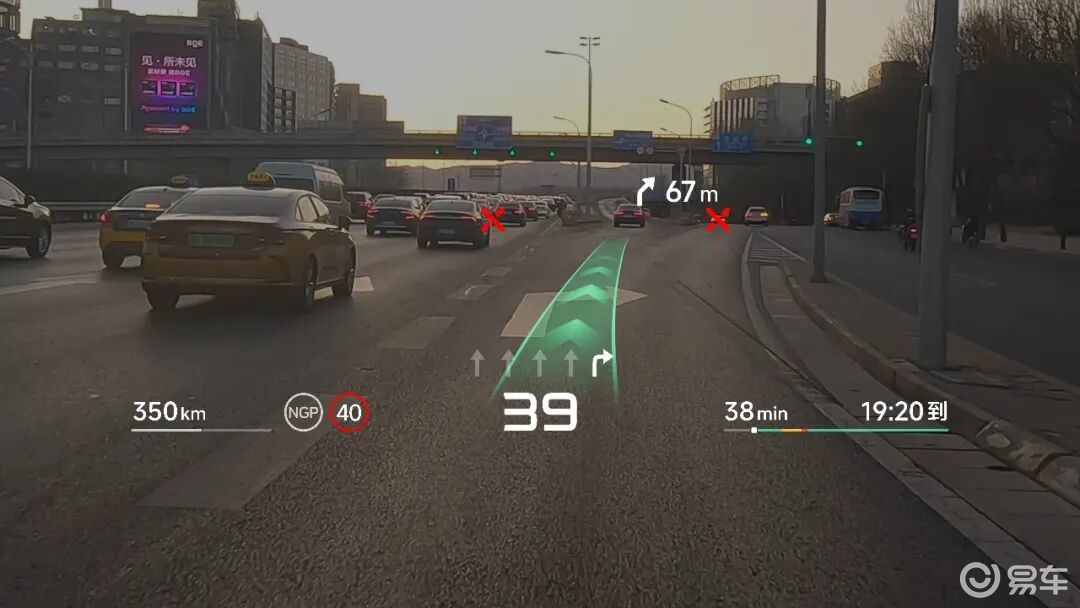 20万级SUV要后排空间大，看这款就够了