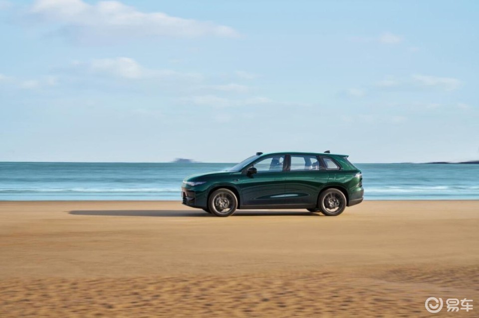 零跑C10碰上海狮06、星舰 7，哪款车更胜一筹？