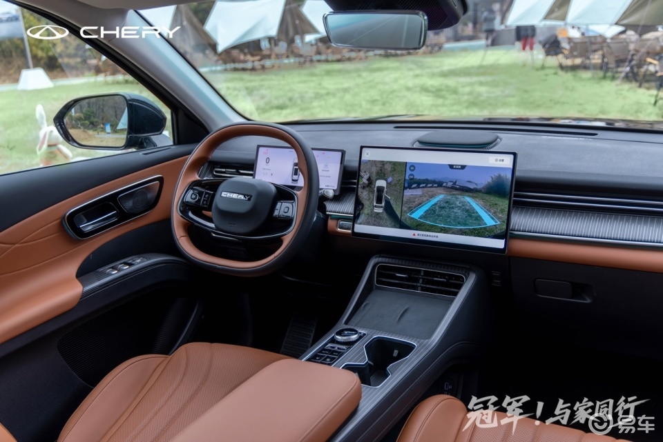 第五代瑞虎8凭什么让中产家庭“躺平式种草”？