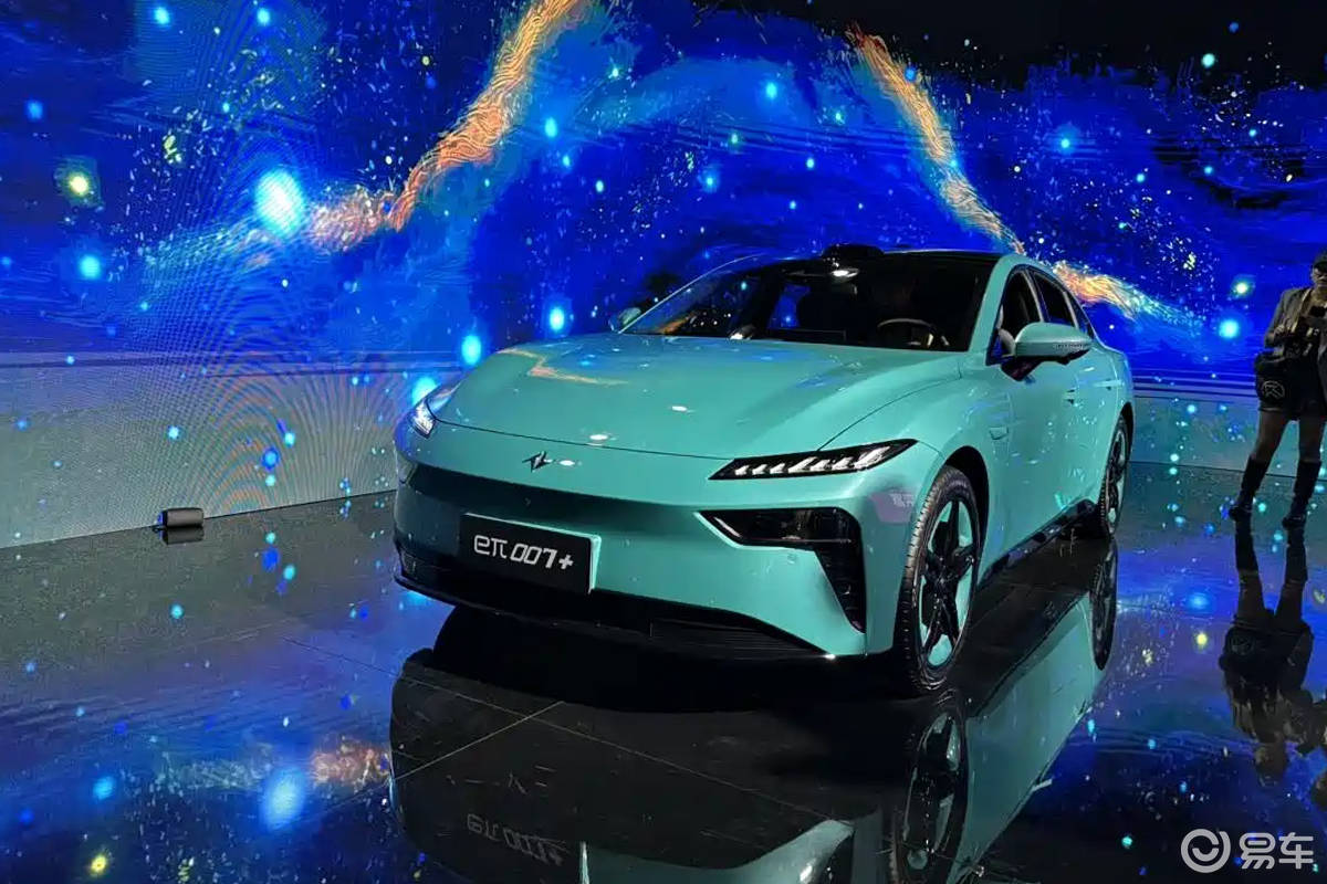 13.99万入手中大型家轿 东风奕派eπ007+值得选!