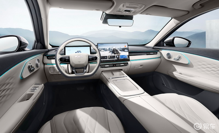 风云A8L对比吉利银河L6，谁是十万级混动家轿“王者”？