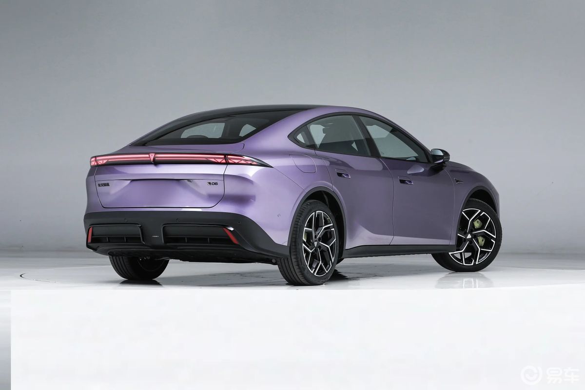 深蓝L06正式上市，13.29万起，标配激光雷达