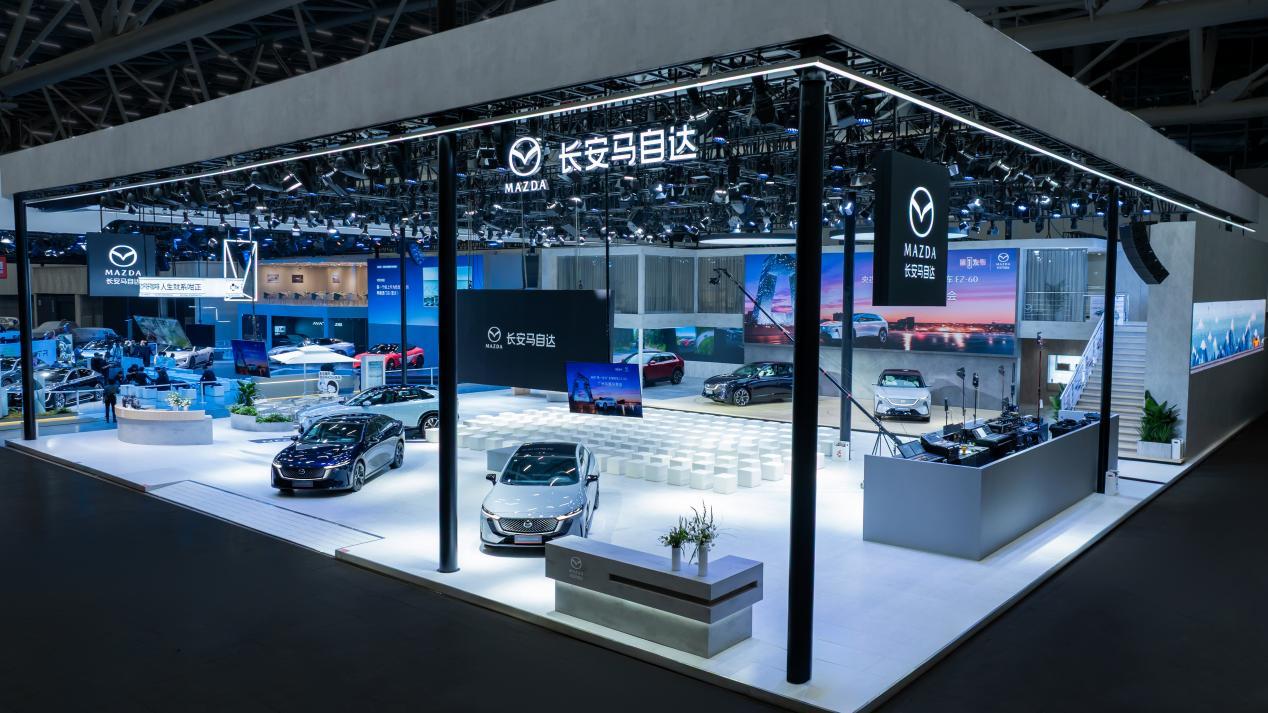 央视第一发布，EZ-60领衔 长安马自达闪耀广州车展