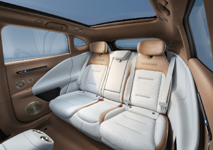 市场新起之秀二选一，岚图知音VS阿维塔07，你会怎么选？