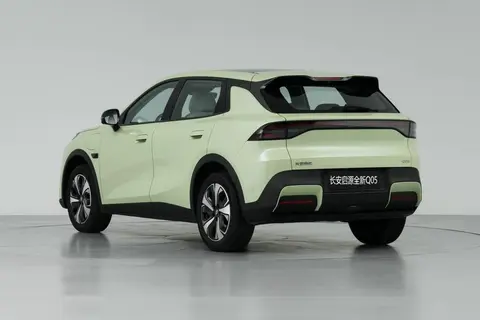 长安启源全新Q05低至10万内带激光雷达，对比元UP，谁更划算？